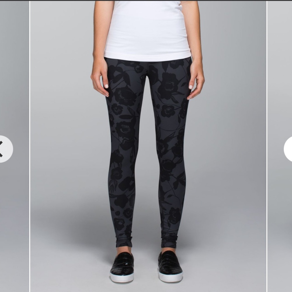 Lululemon- HR Wunder Under Flat Inky Floral- Sz 10- 28”- FoldOver- Coal Black